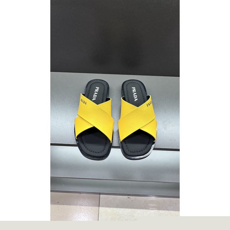 Pra*a slippers